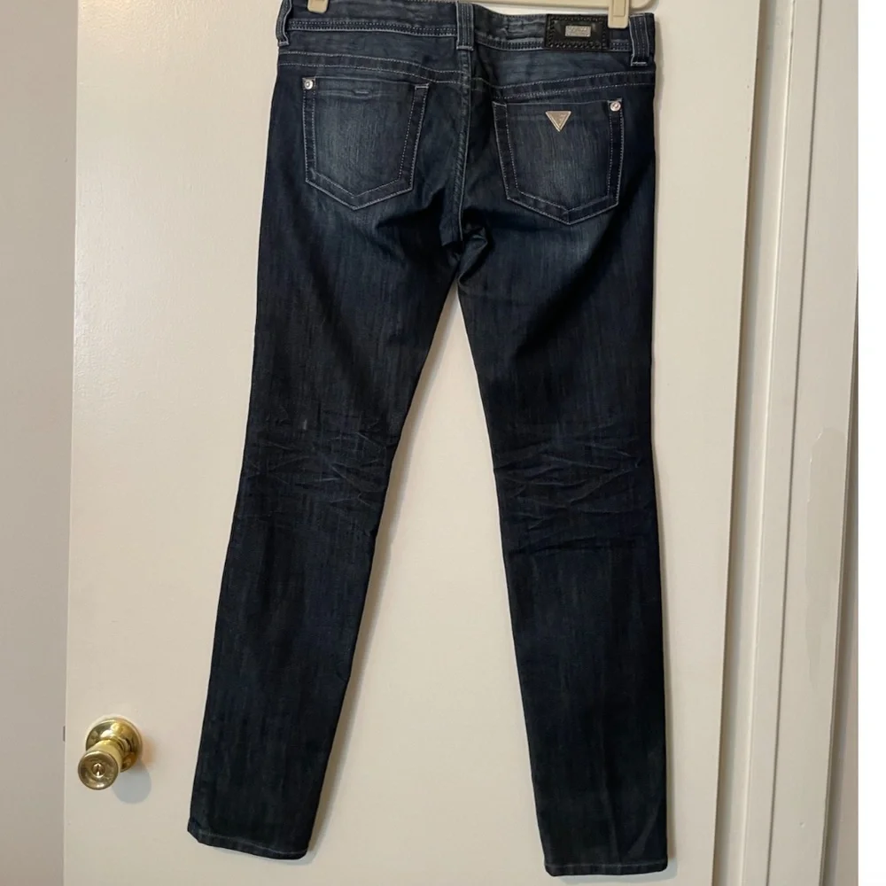 GUESS PREMIUM Dark Wash Skinny Leg Jeans - Size 30 - Picture 2 of 9